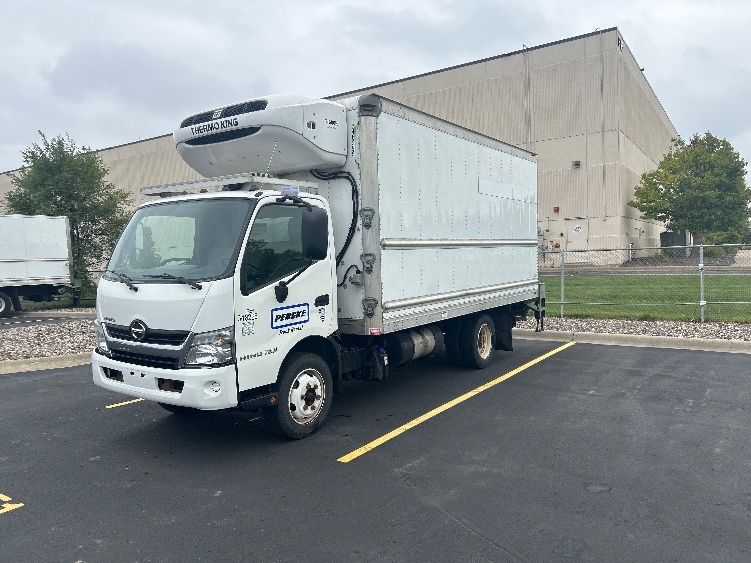 2020 Hino 195 in Brooklyn Park, MN — photo 3