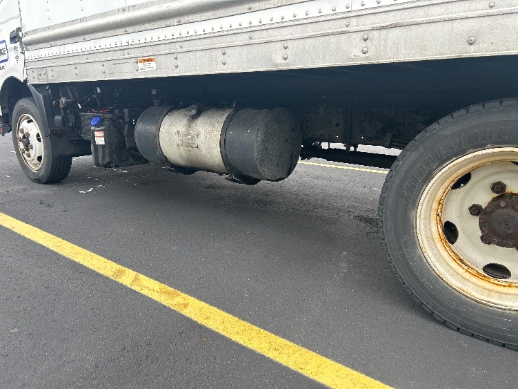 2020 Hino 195 in Brooklyn Park, MN — photo 5