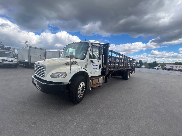 2020 Freightliner eM2 in Braintree, MA — photo 3