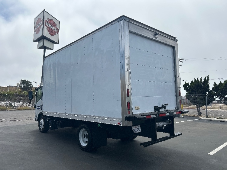 2020 Isuzu NRR in Torrance, CA — photo 6