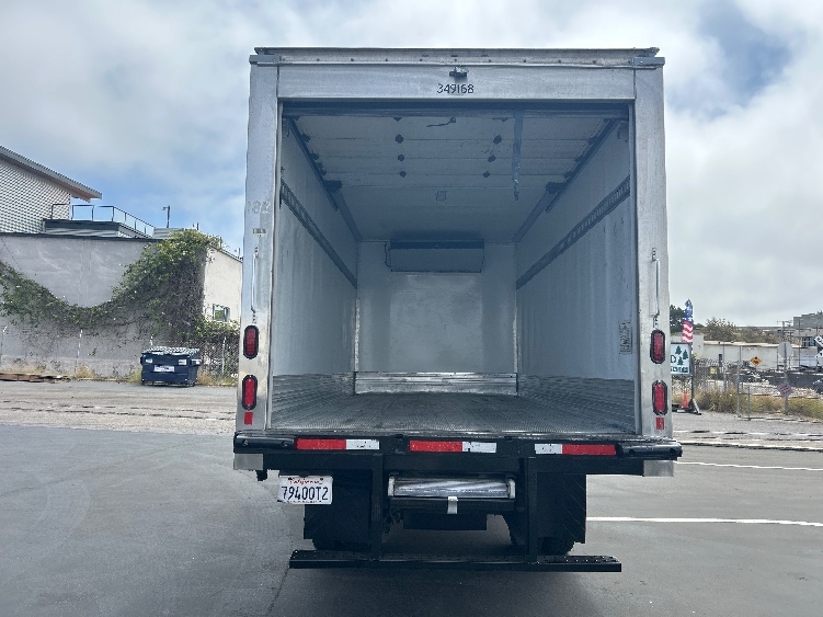 2020 Isuzu NRR in Torrance, CA — photo 8