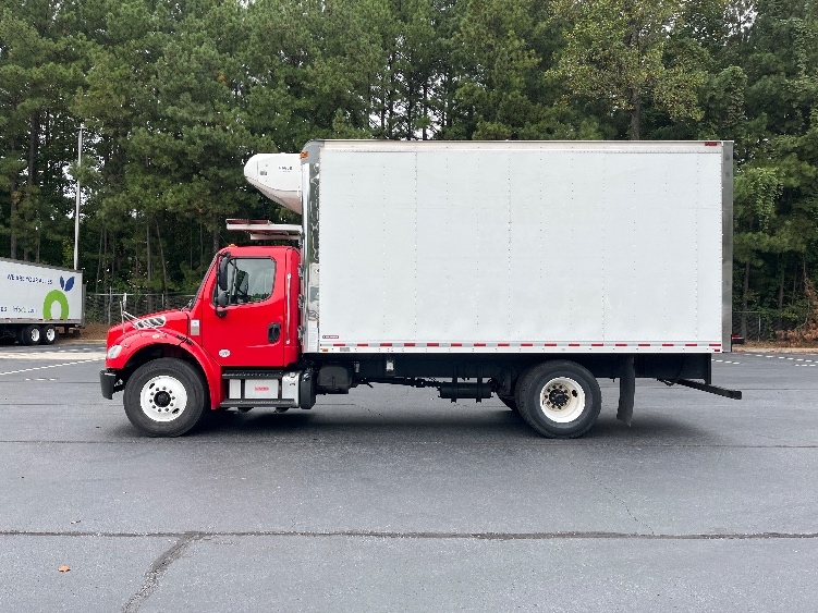 2020 Freightliner eM2 in Forest Park, GA — photo 4