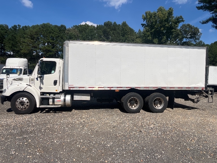 2020 Freightliner M2 112 in Suwanee, GA — photo 4