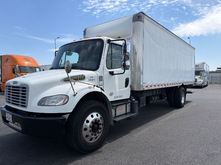 2020 Freightliner eM2 in Fontana, CA — photo 3
