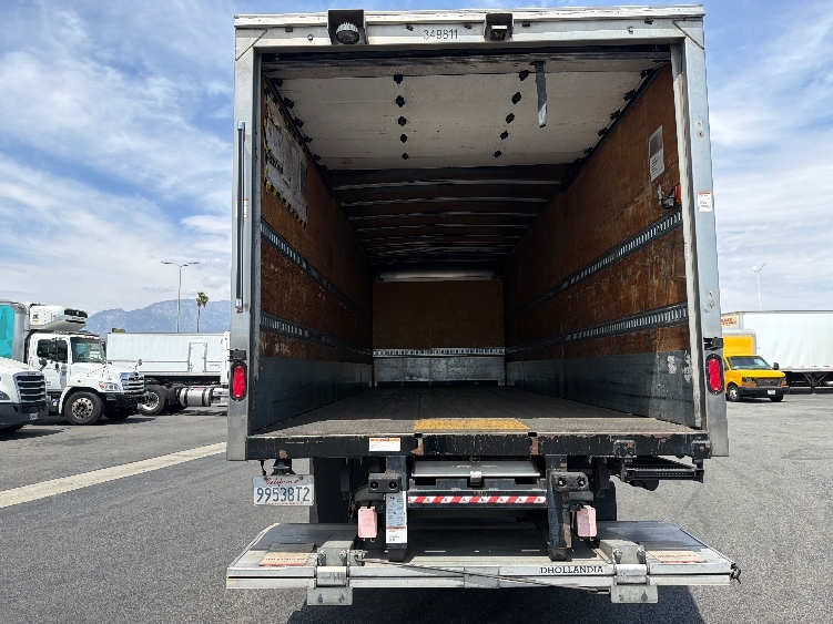 2020 Freightliner eM2 in Fontana, CA — photo 8