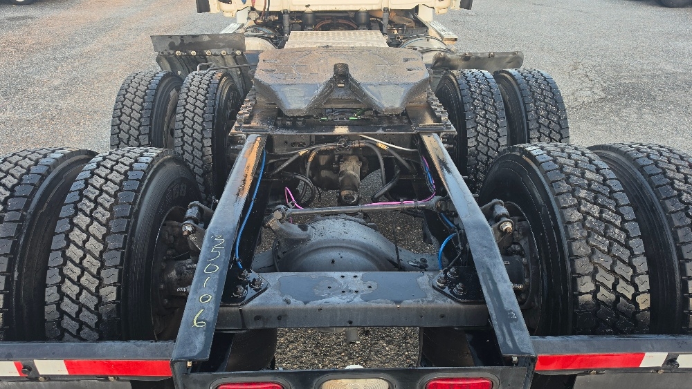 2020 Freightliner Cascadia in Ocala, FL — photo 6