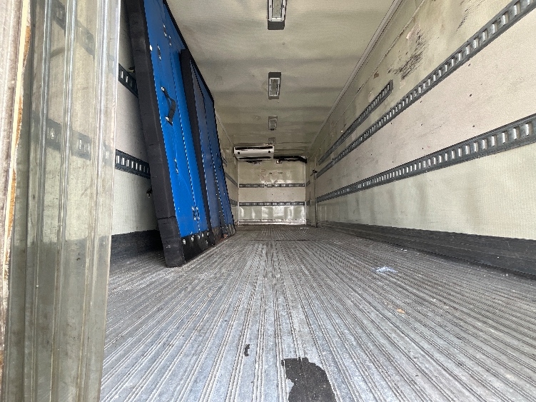 2020 Hino 268 in Monmouth Junction, NJ — photo 8