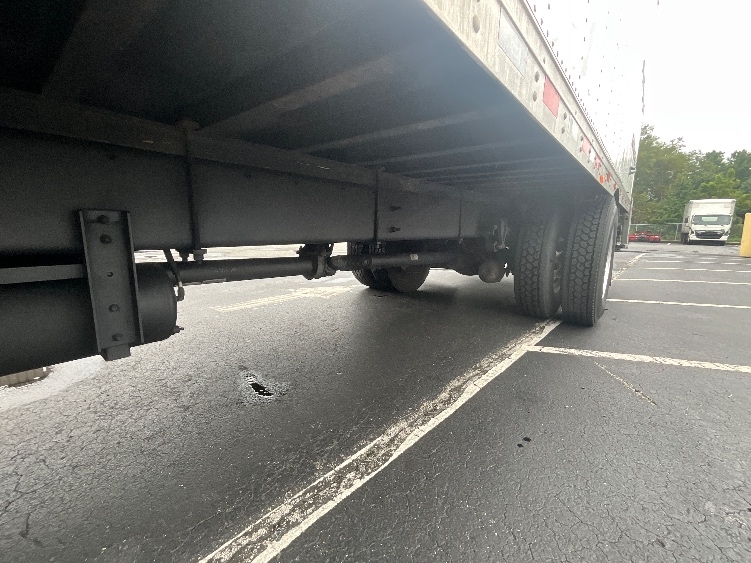2020 Hino 268 in Milford, DE — photo 5