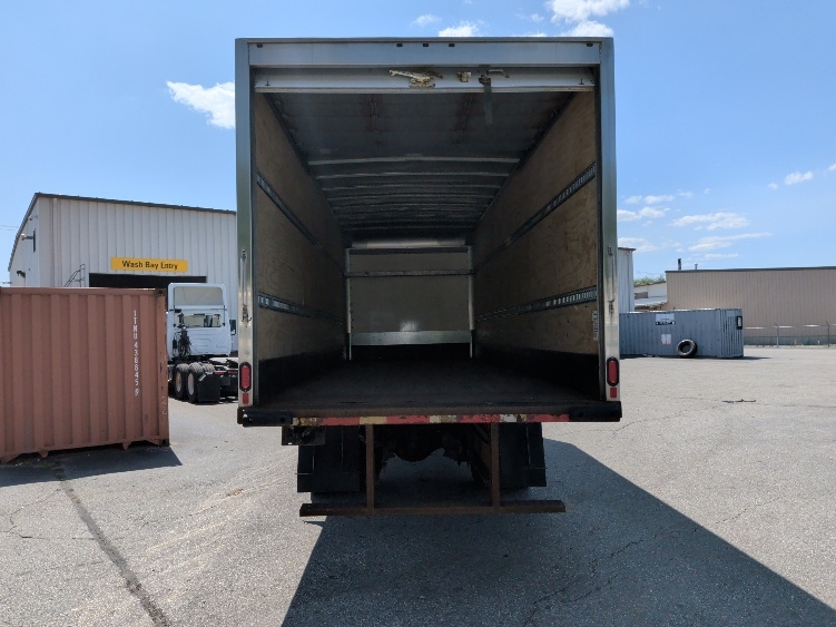 2020 Freightliner eM2 in Monmouth Junction, NJ — photo 8