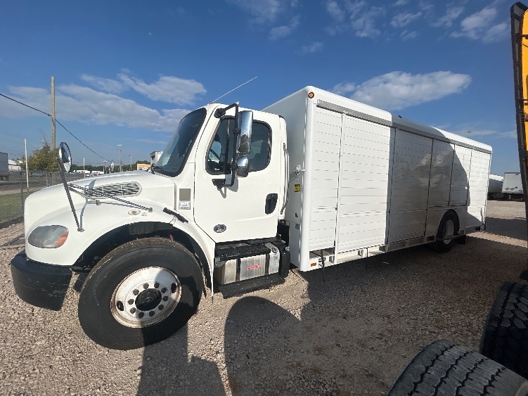 2020 Freightliner eM2 in Amarillo, TX — photo 4