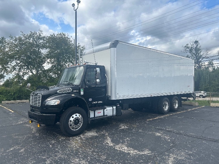 2020 Freightliner eM2 in Sturtevant, WI — photo 2