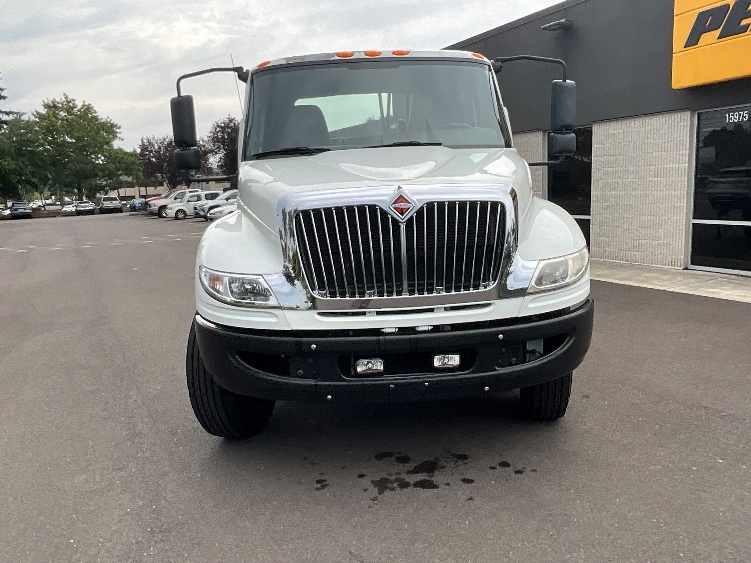 2020 International MV in Clackamas, OR — photo 2