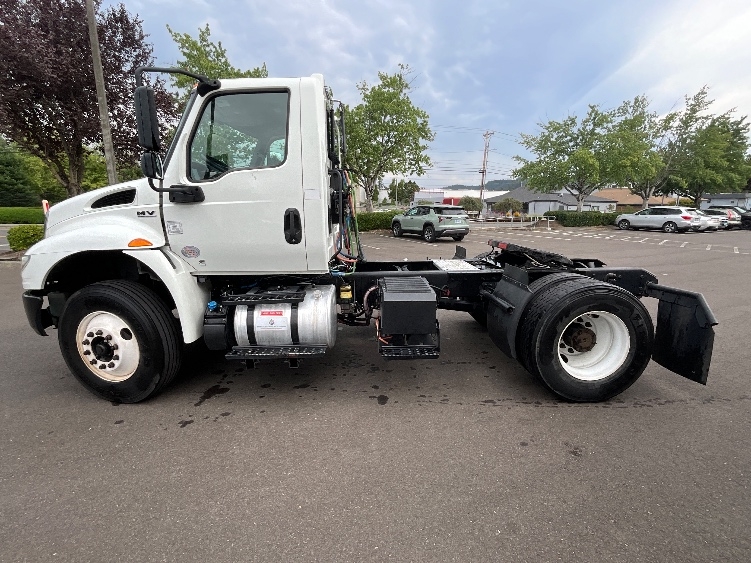 2020 International MV in Clackamas, OR — photo 4