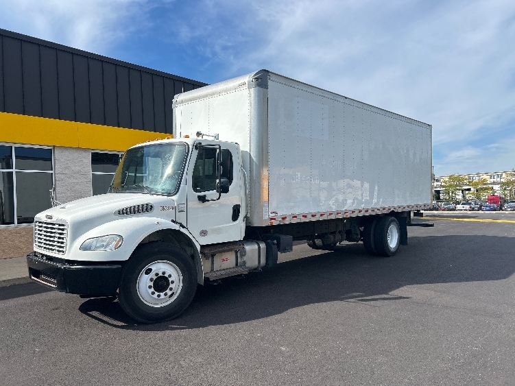 2020 Freightliner eM2 in Chicago (Melrose Park), IL — photo 3