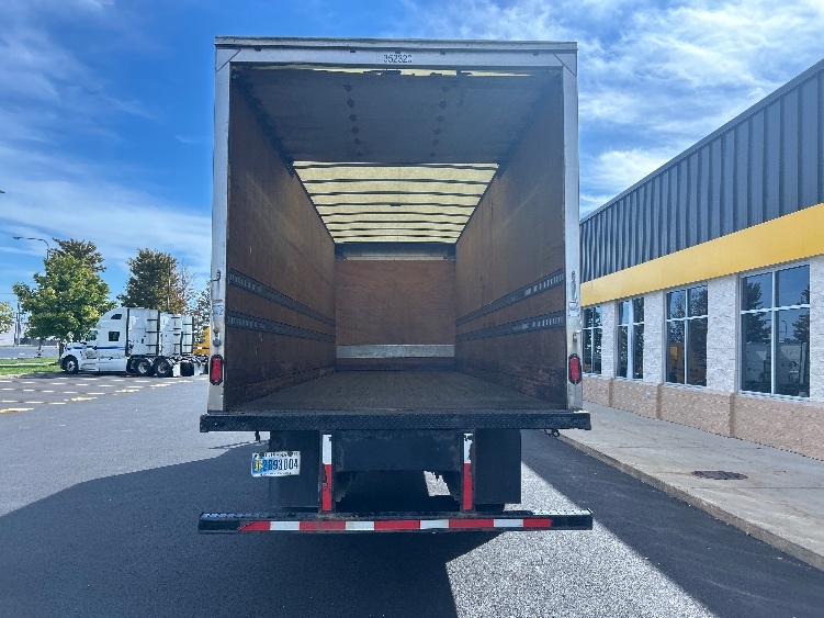 2020 Freightliner eM2 in Chicago (Melrose Park), IL — photo 8