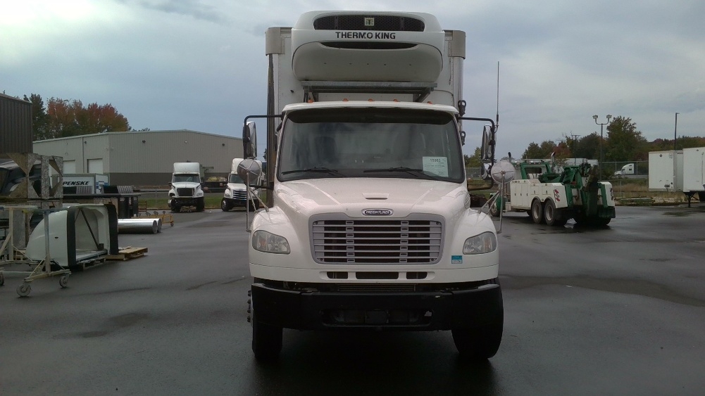 2020 Freightliner eM2 in Bensalem, PA — photo 2