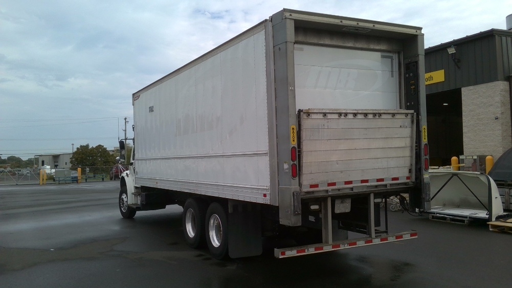 2020 Freightliner eM2 in Bensalem, PA — photo 6