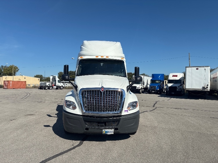2020 International LT in Fort Wayne, IN — photo 2