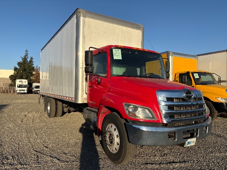 2020 Hino 268 in West Sacramento, CA