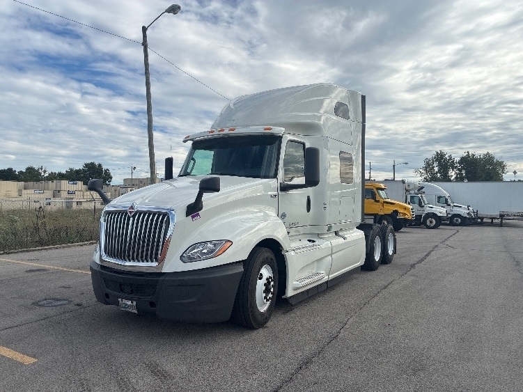 2020 International LT in Fort Wayne, IN — photo 3