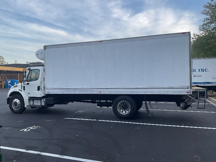 2020 Freightliner eM2 in Capitol Heights, MD — photo 4