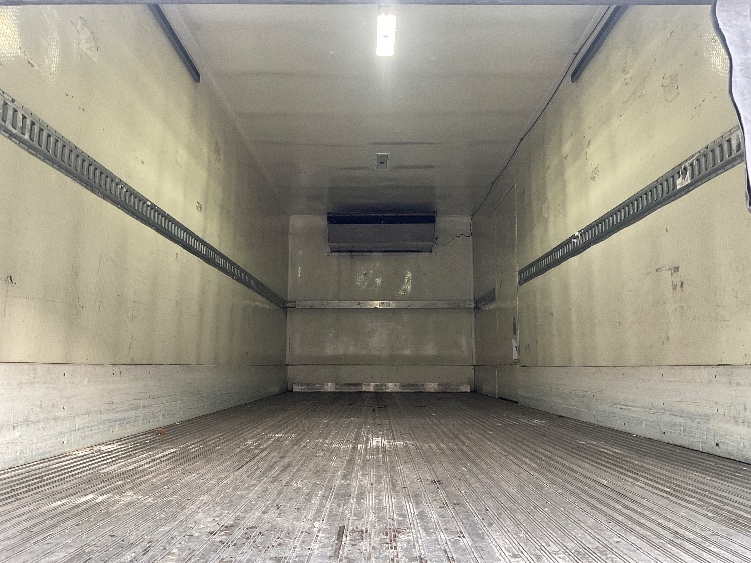 2020 Freightliner eM2 in Capitol Heights, MD — photo 8