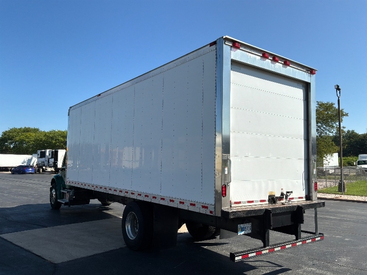 2020 Freightliner eM2 in Dayton, NJ — photo 6