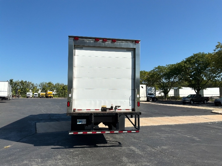 2020 Freightliner eM2 in Dayton, NJ — photo 7