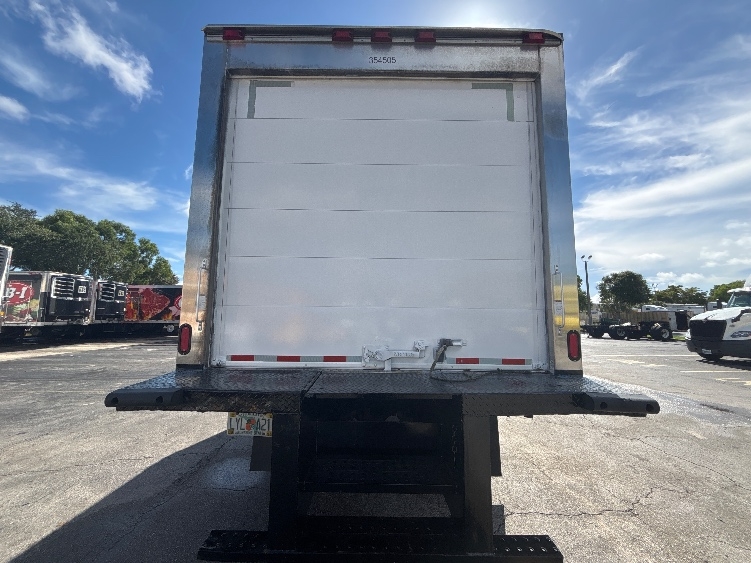 2020 Freightliner eM2 in Medley, FL — photo 6