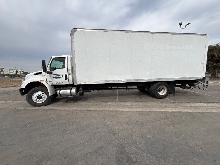 2020 International MV in Fresno, CA — photo 4