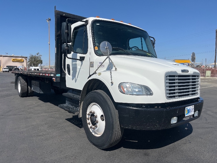 2020 Freightliner eM2 in Fresno, CA