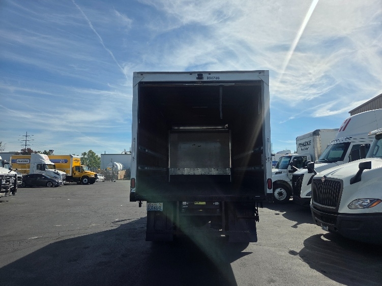 2020 International MV in Kent, WA — photo 8