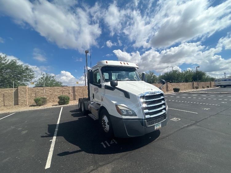 2020 Freightliner Cascadia in Phoenix, AZ