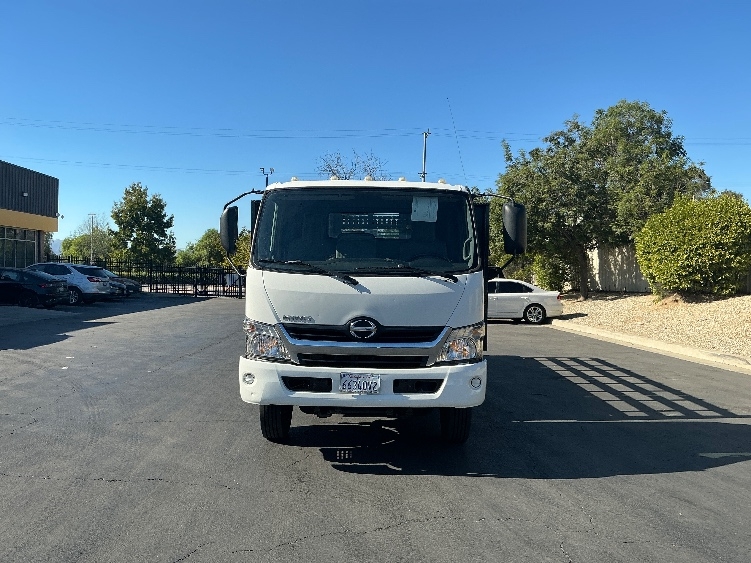 2020 Hino 195 in Torrance, CA — photo 2