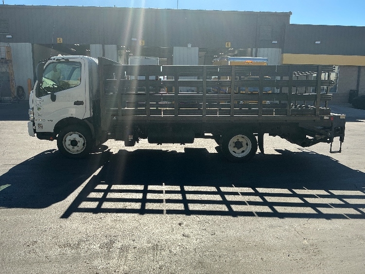 2020 Hino 195 in Torrance, CA — photo 4