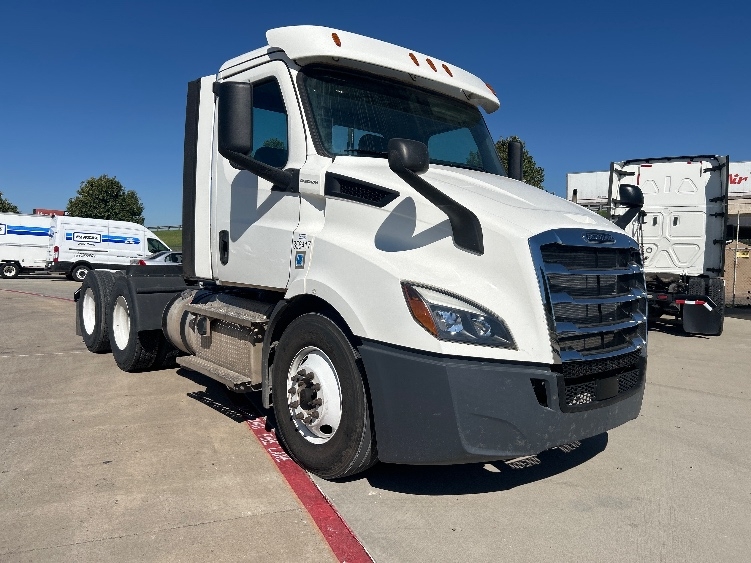 2020 Freightliner Cascadia in Amarillo, TX