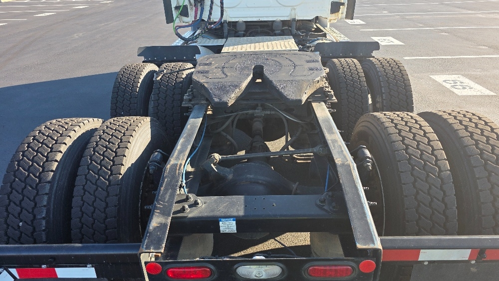 2020 Freightliner Cascadia in Concord, NC — photo 6