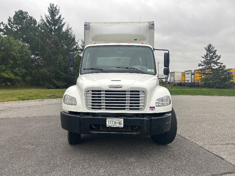 2020 Freightliner eM2 in Fredonia, NY — photo 2