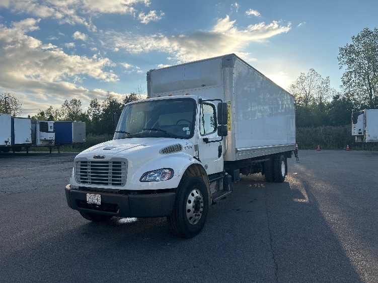 2020 Freightliner eM2 in Rochester, NY — photo 3