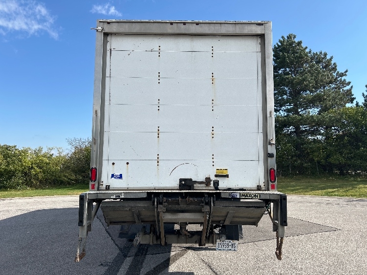 2020 Freightliner eM2 in Fredonia, NY — photo 7