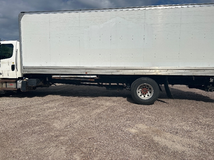2020 Freightliner eM2 in Springfield, MA — photo 5