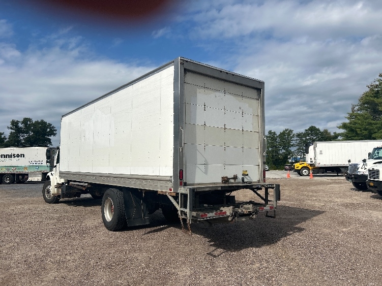 2020 Freightliner eM2 in Springfield, MA — photo 6