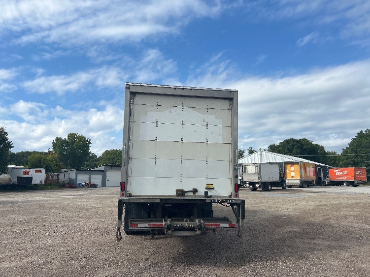2020 Freightliner eM2 in Springfield, MA — photo 7