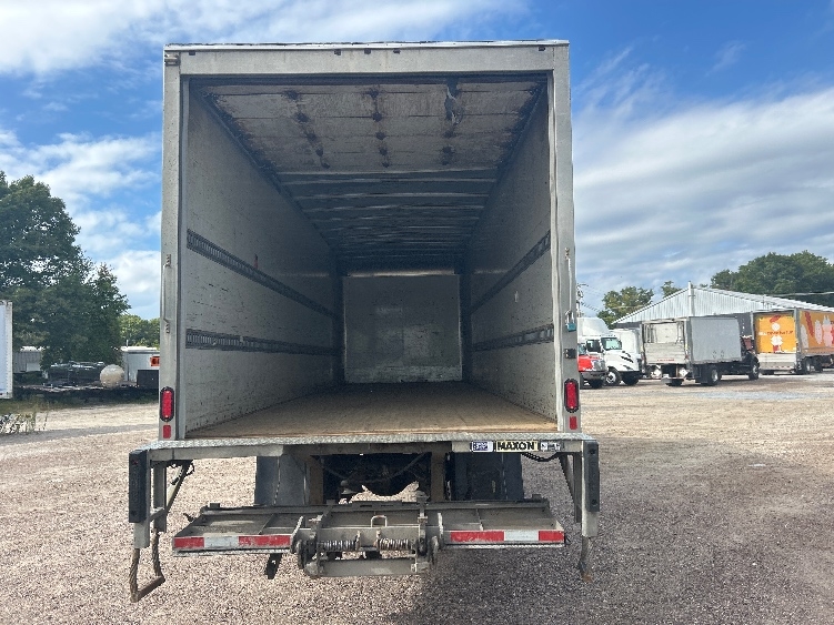 2020 Freightliner eM2 in Springfield, MA — photo 8