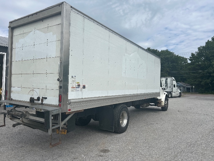 2020 Freightliner eM2 in Springfield, MA — photo 6