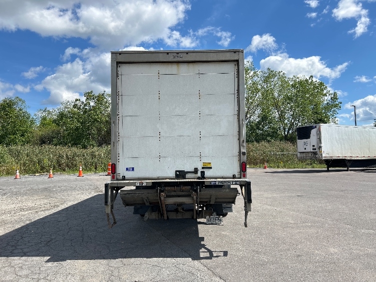 2020 Freightliner eM2 in Fredonia, NY — photo 7
