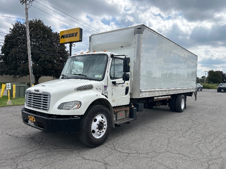 2020 Freightliner eM2 in Fredonia, NY — photo 3