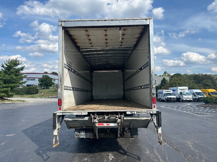 2020 Freightliner eM2 in Louisville, KY — photo 8