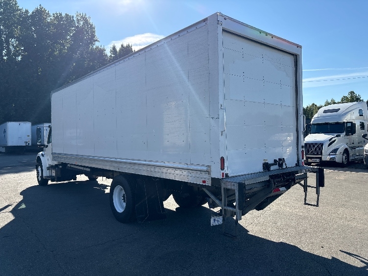 2020 Freightliner eM2 in Greensboro, NC — photo 6