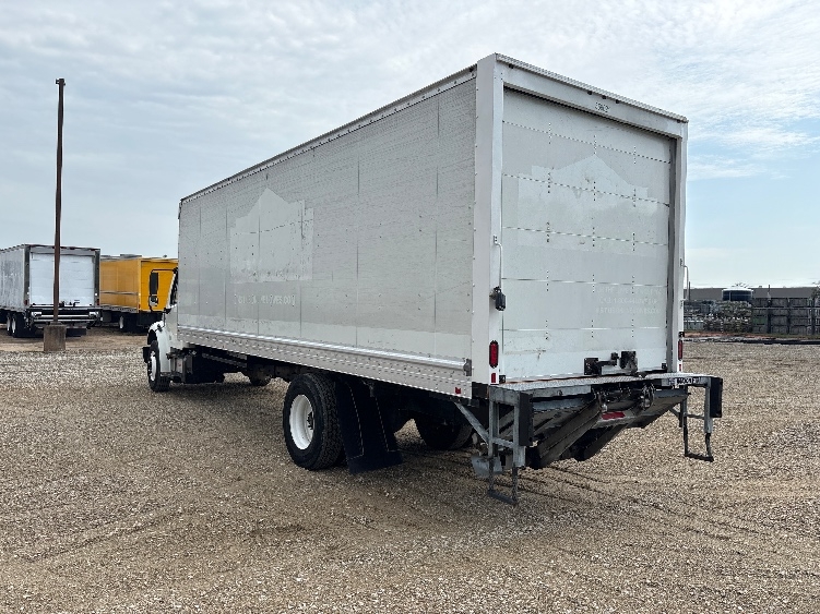 2020 Freightliner eM2 in Hammond, LA — photo 6